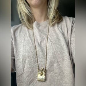 VTG Antique Gold Purse Locket Charm Gold Chain Necklace